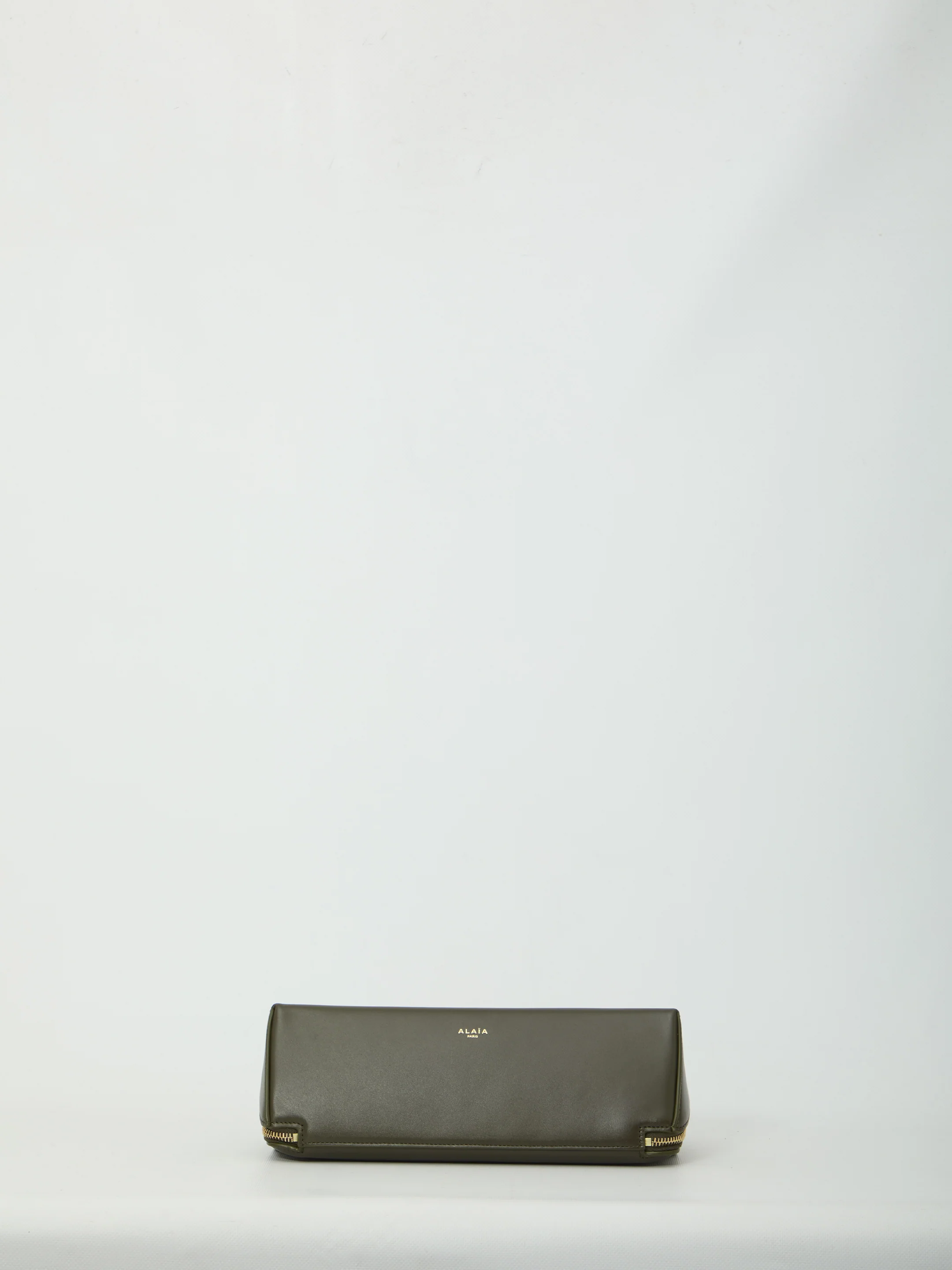 Alaia Delta Small Handbag - Image 3