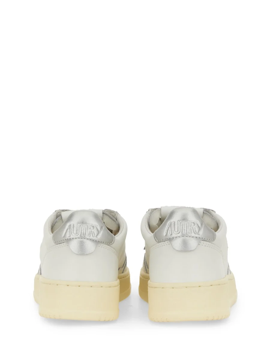 Autry Medalist Low 100% Cow Leather Sneakers - Image 5