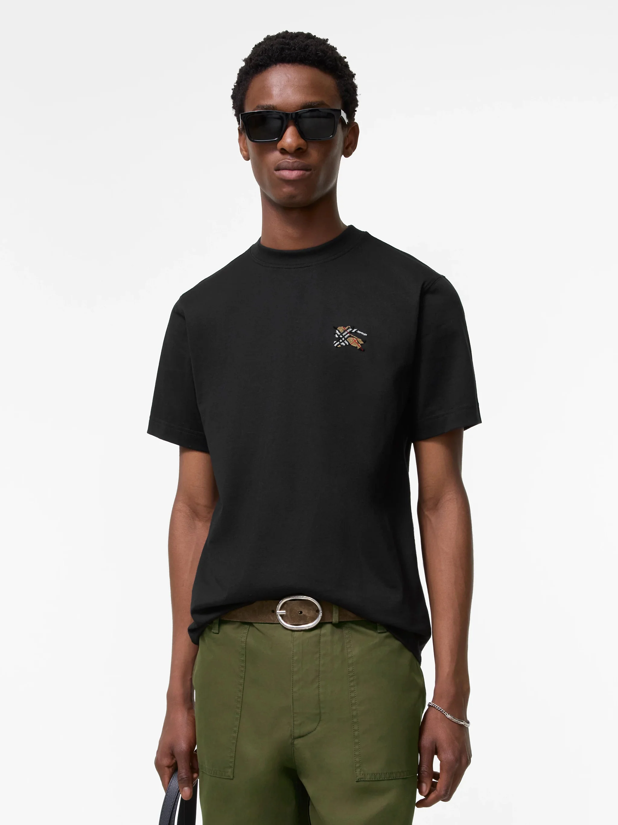 Burberry Equestrian Knight Embroidered Tufted Neck T-shirt Size M - Image 2