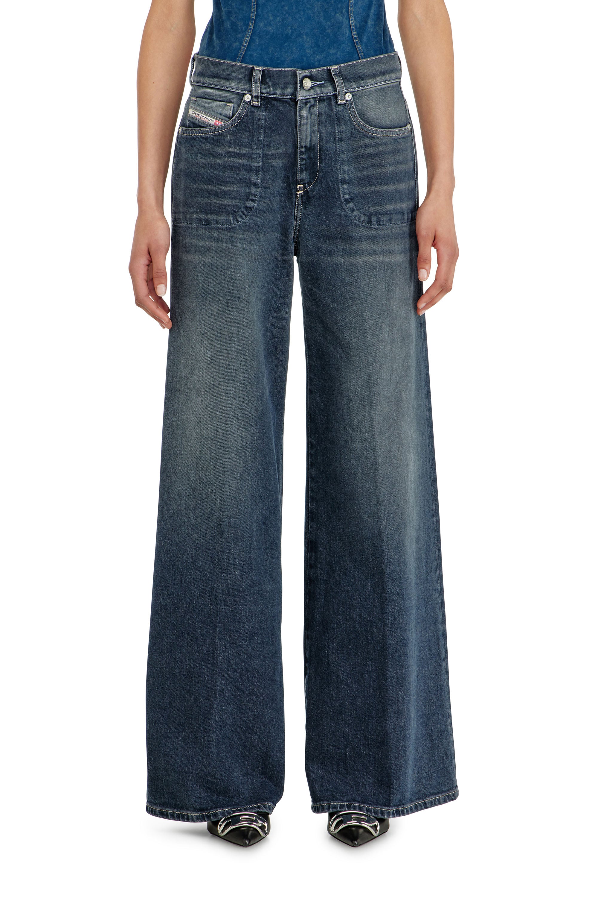 Diesel Women's Medium Waist Jeans in Size 26 - Image 5