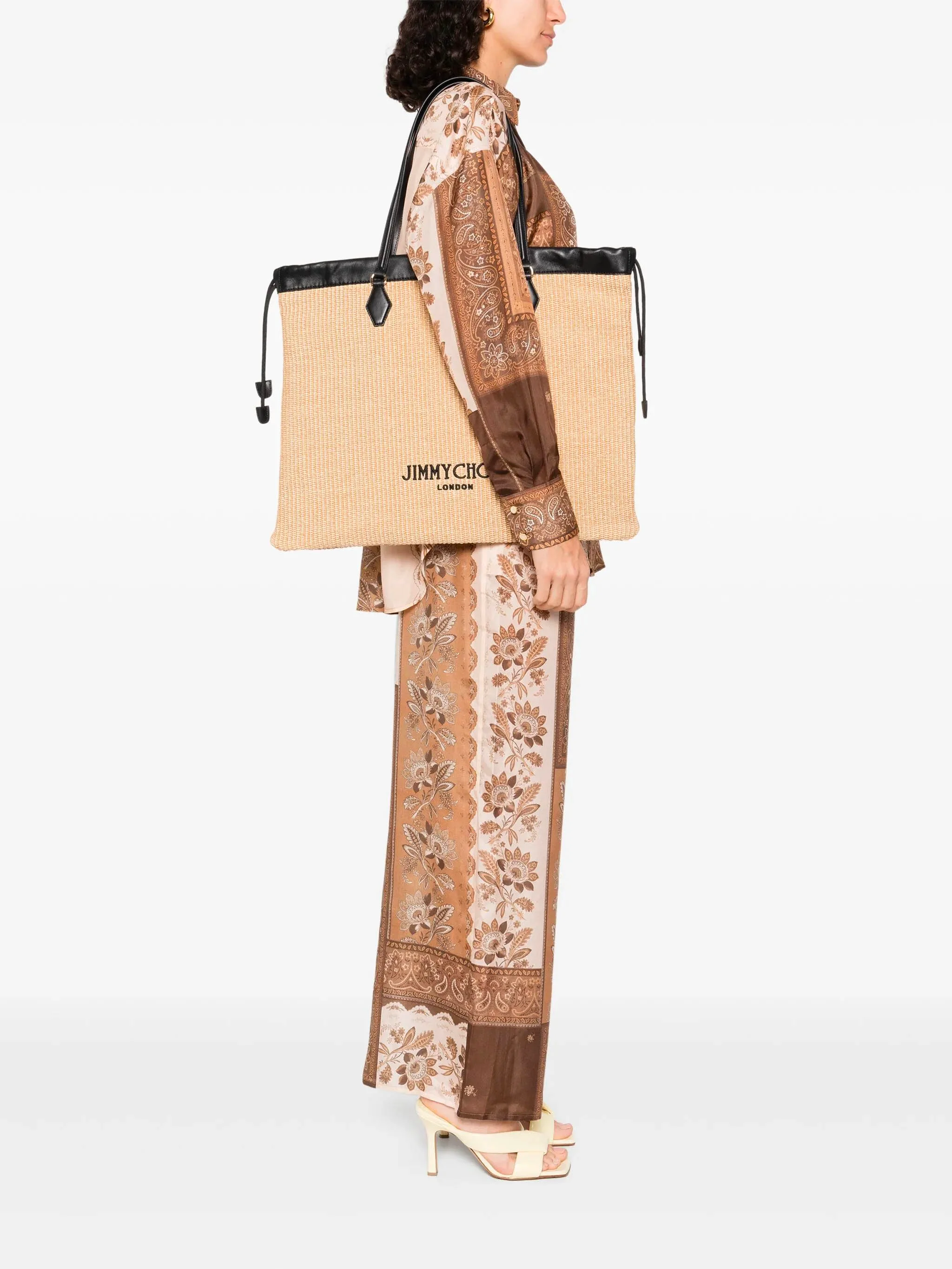 Jimmy Choo Adjustable Drawstring Closure Bag - 52 x 41 cm - Image 2