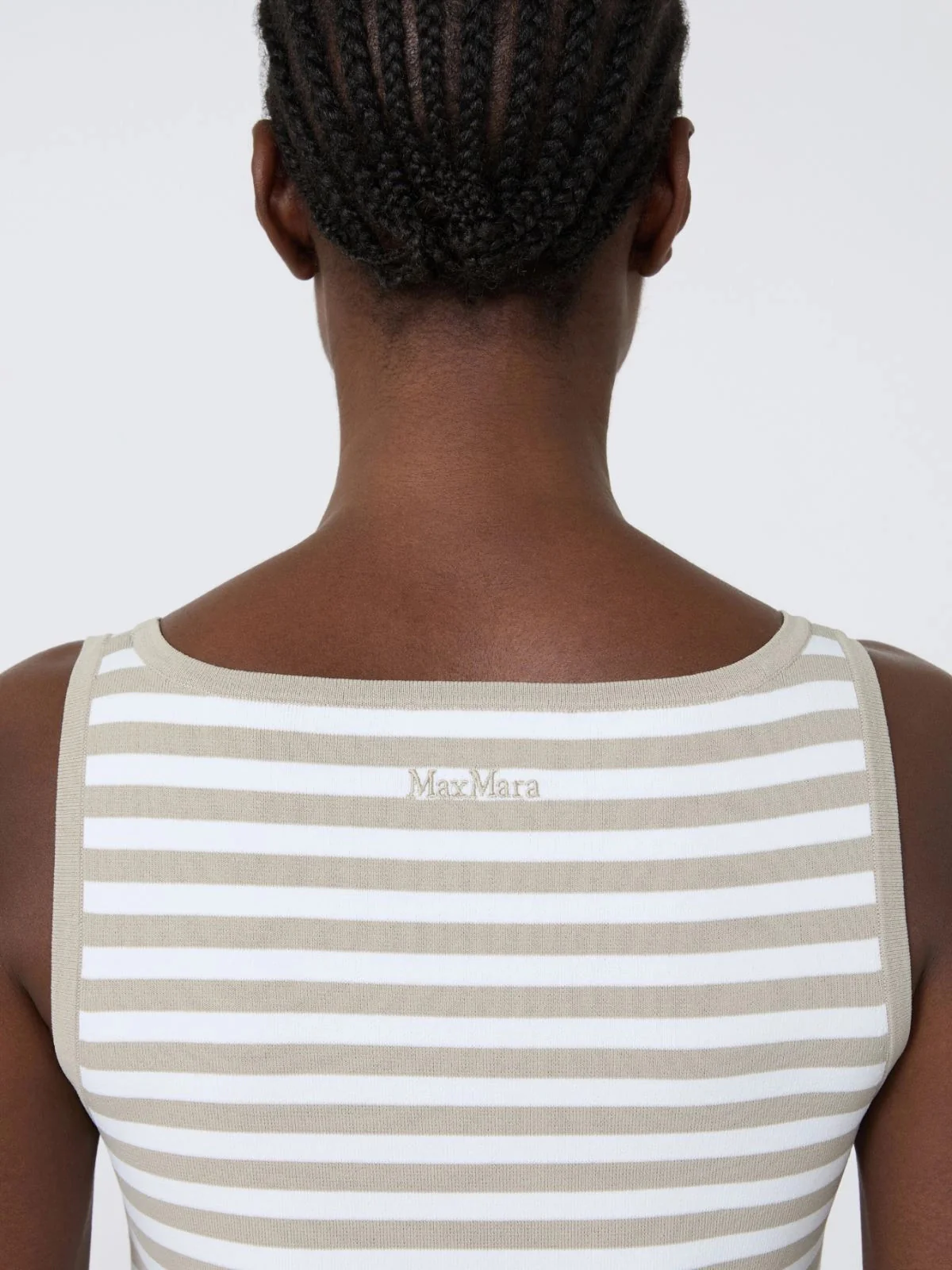 Max Mara Figure-Hugging Round-Neck Tank Top with Logo Embroidery - Image 5