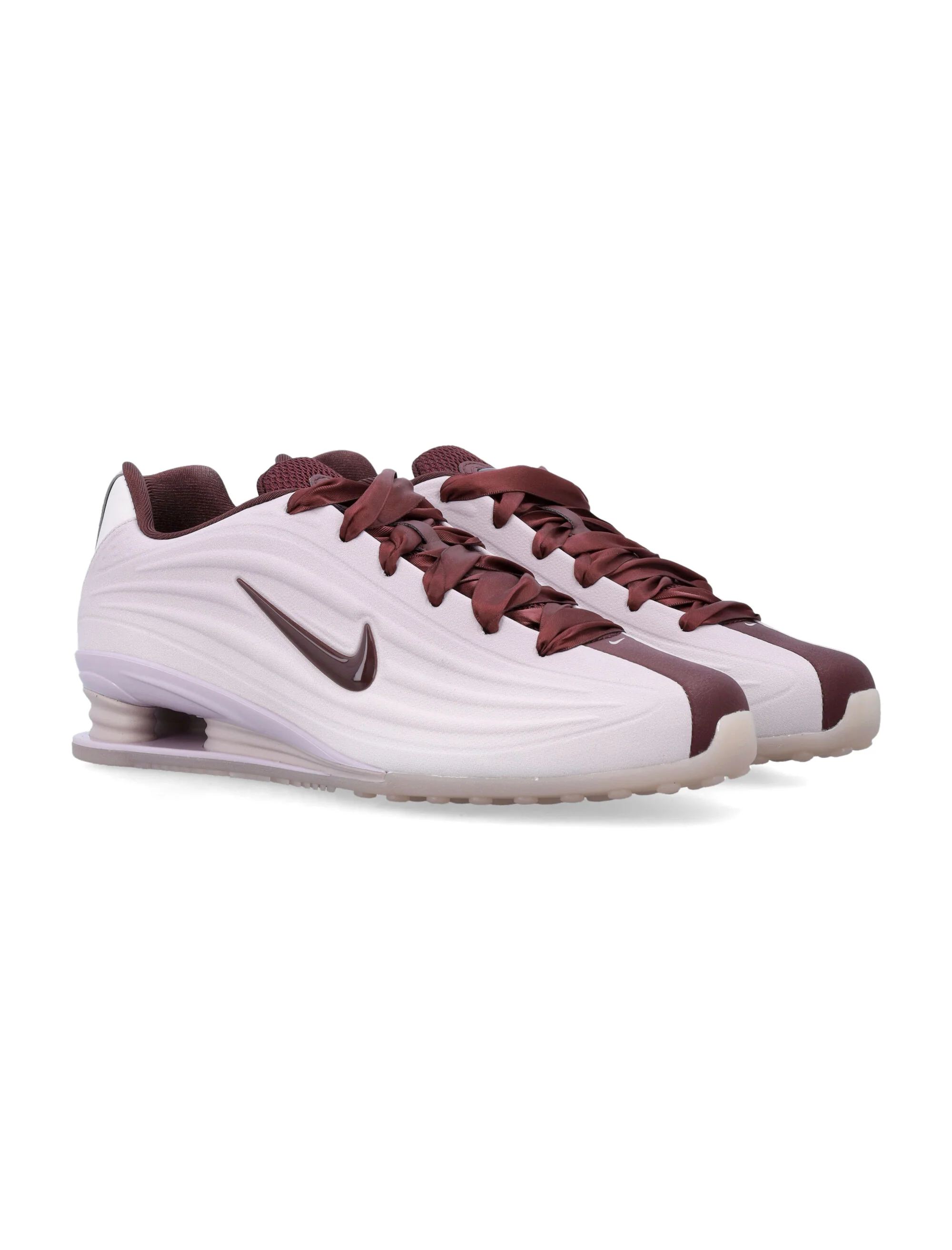 Nike Women's Retro Running Sneakers with Sleek Silhouette - Image 3