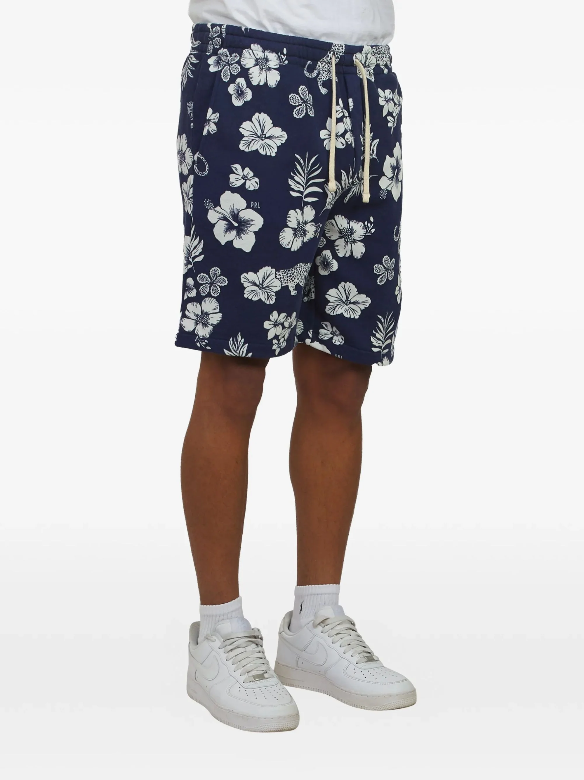 Ralph Lauren Men's Stylish Shorts - Image 2