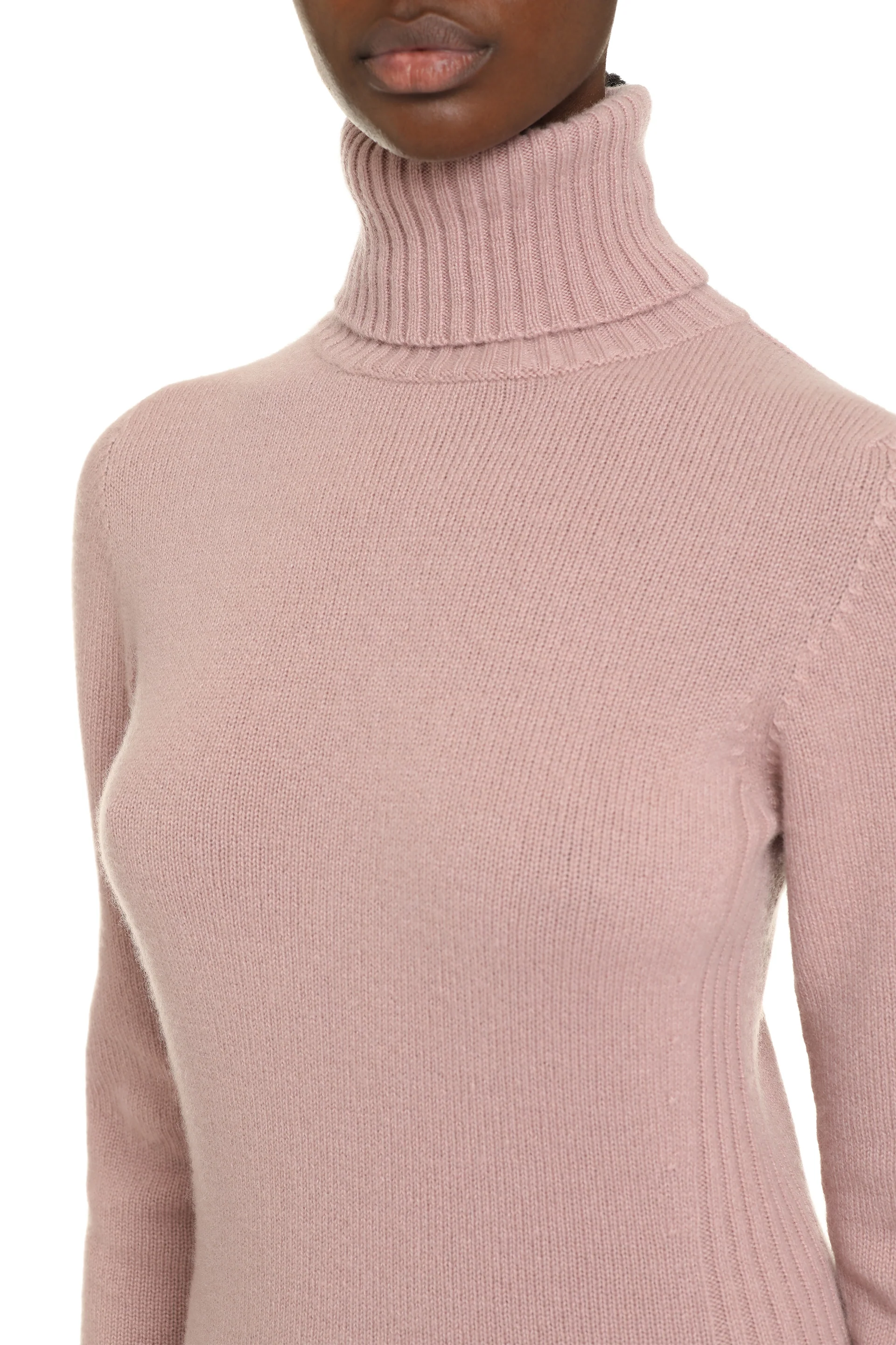 The (alphabet) Ribbed Cashmere Turtleneck Pullover - Image 5