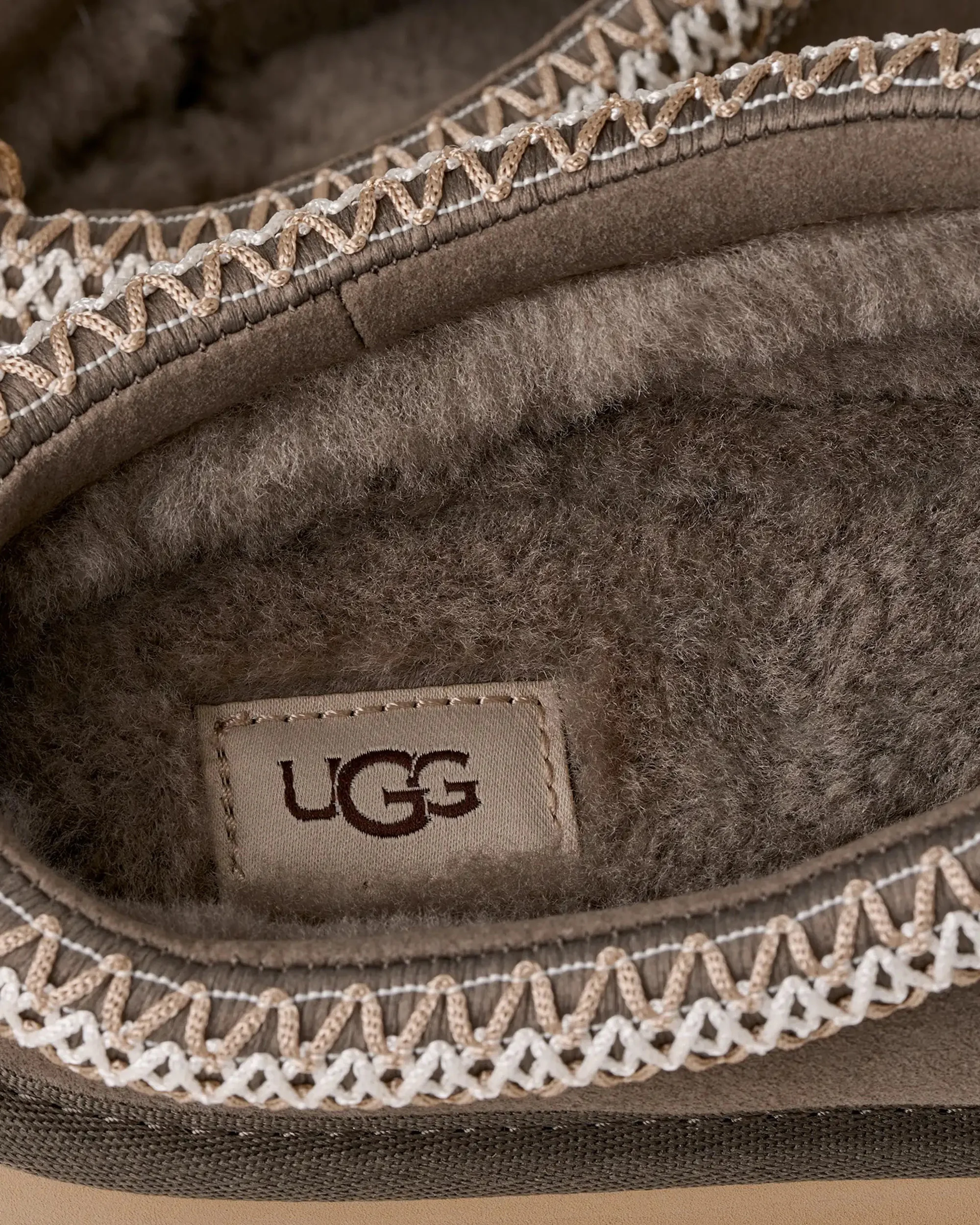 Ugg Elegant Women's Mini Sandals - Image 3