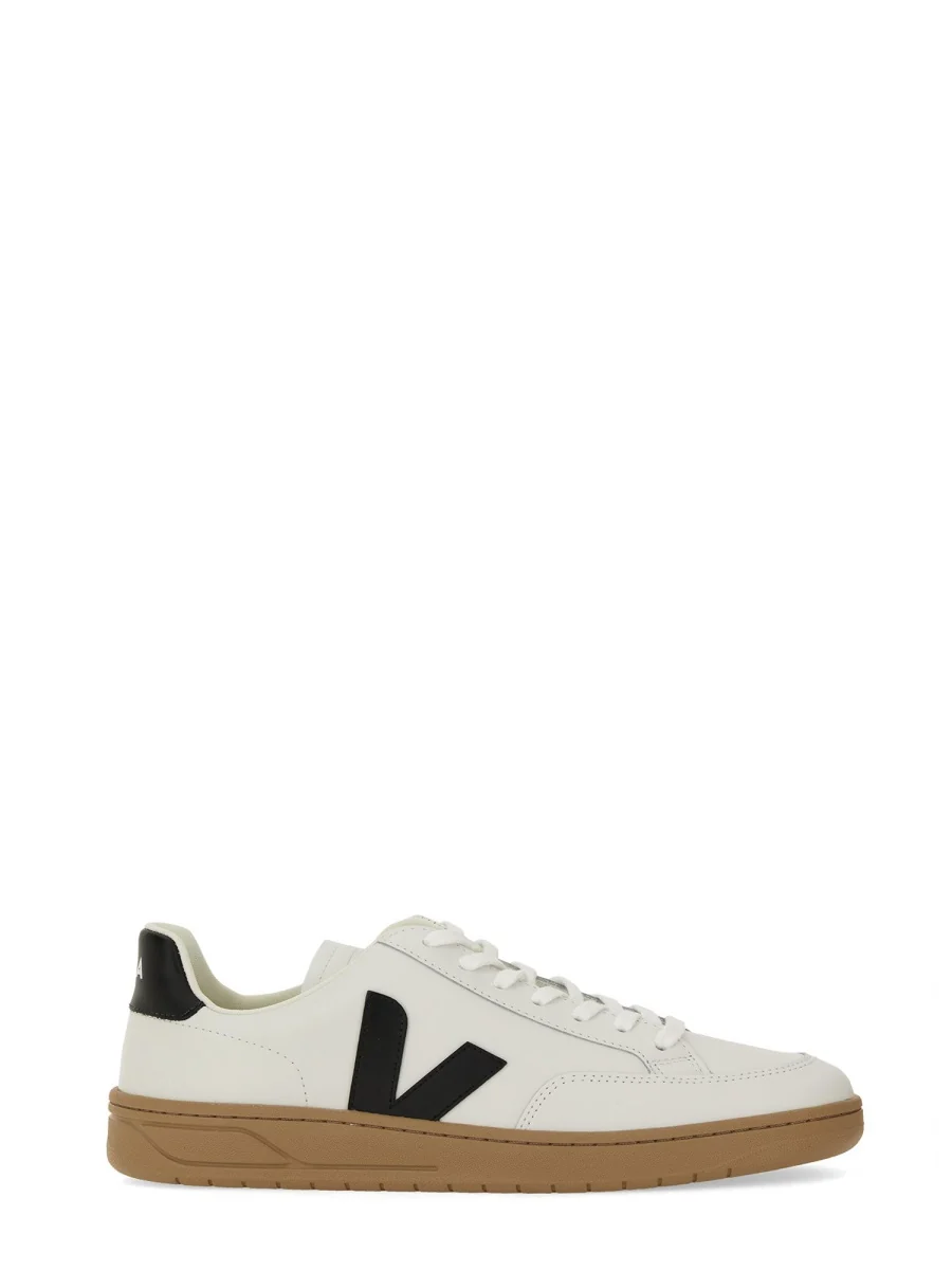 Veja Stylish Men's V-12 Sneakers - Image 6